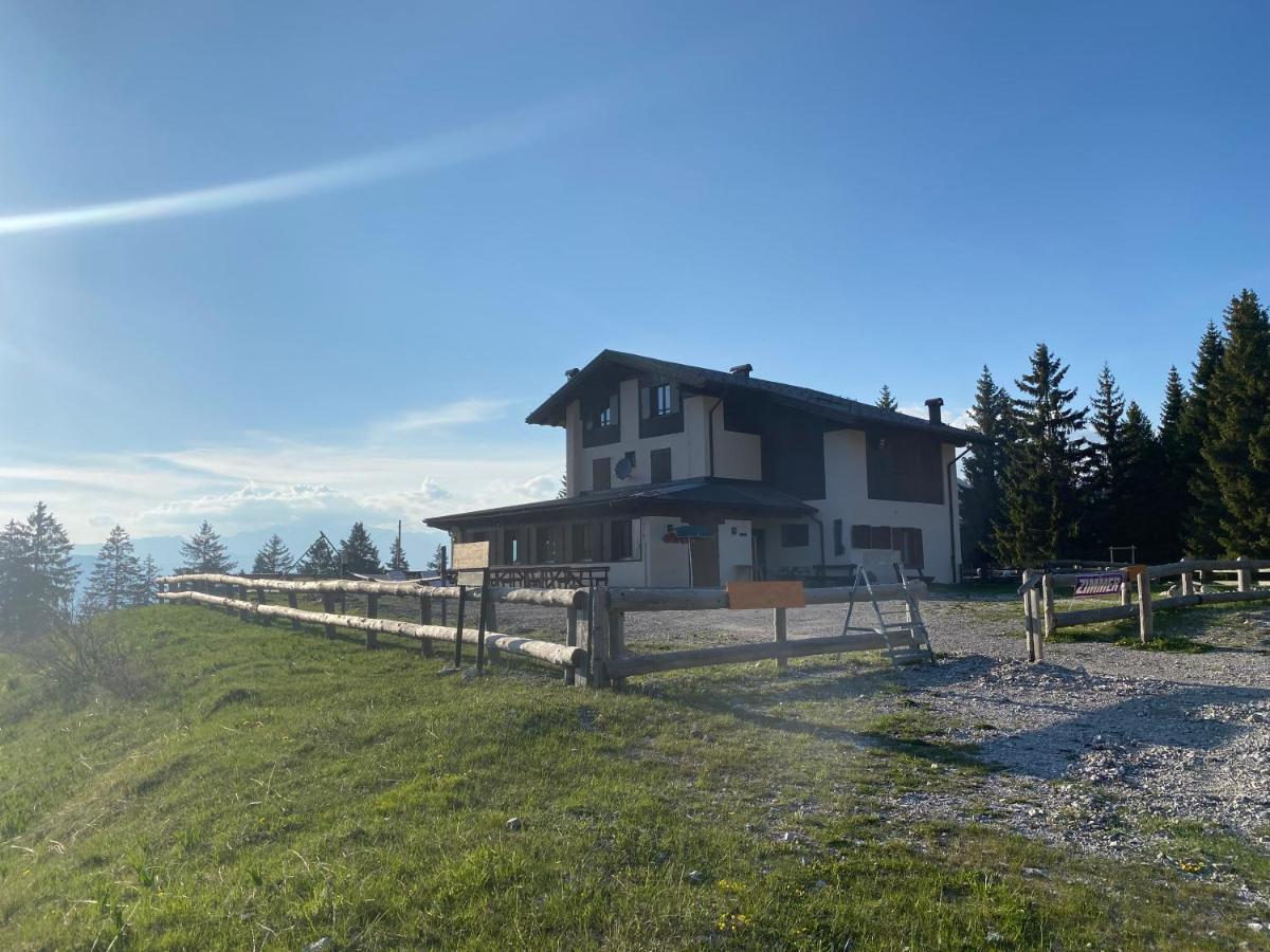 Rifugio Garibaldi LEDRO Exterior photo